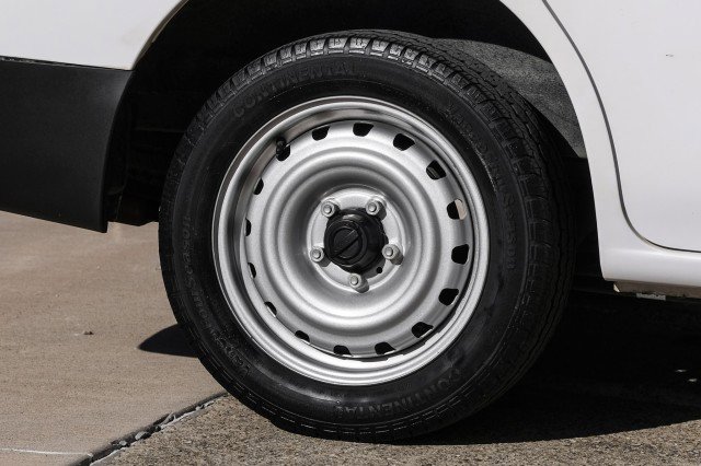 Used 2019 Nissan NV200 S w/ Cruise Control Package image 51