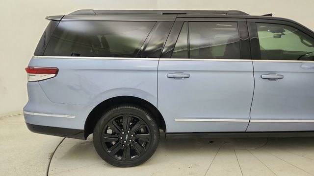 Used 2024 Lincoln Navigator L Black Label AWD/4WD image 12