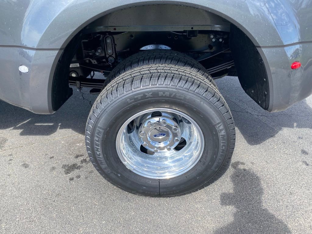 New 2026 Ford F350 XLT w/ 360-Degree Camera Package image 31