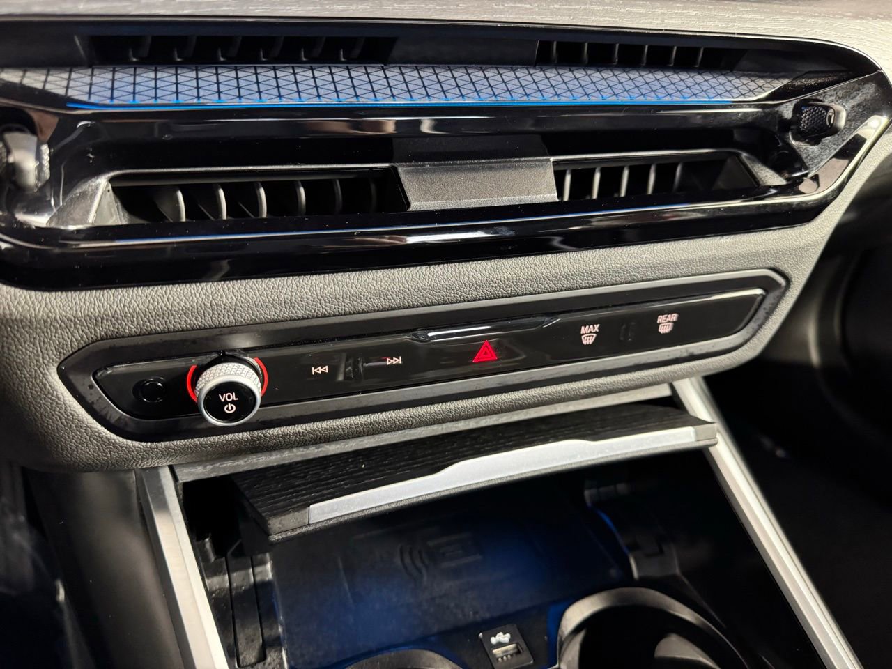 Used 2025 BMW 330i 330i image 18