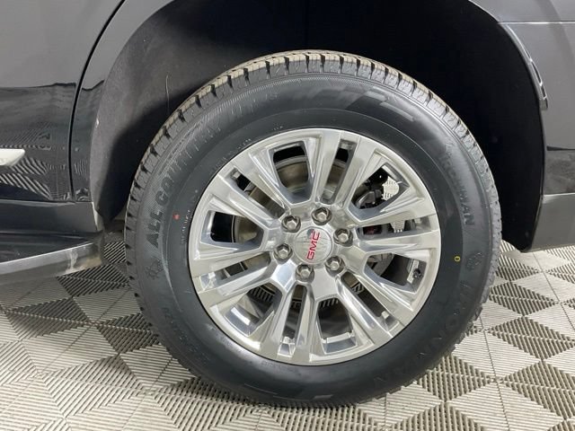 Used 2023 GMC Yukon Denali AWD/4WD image 9