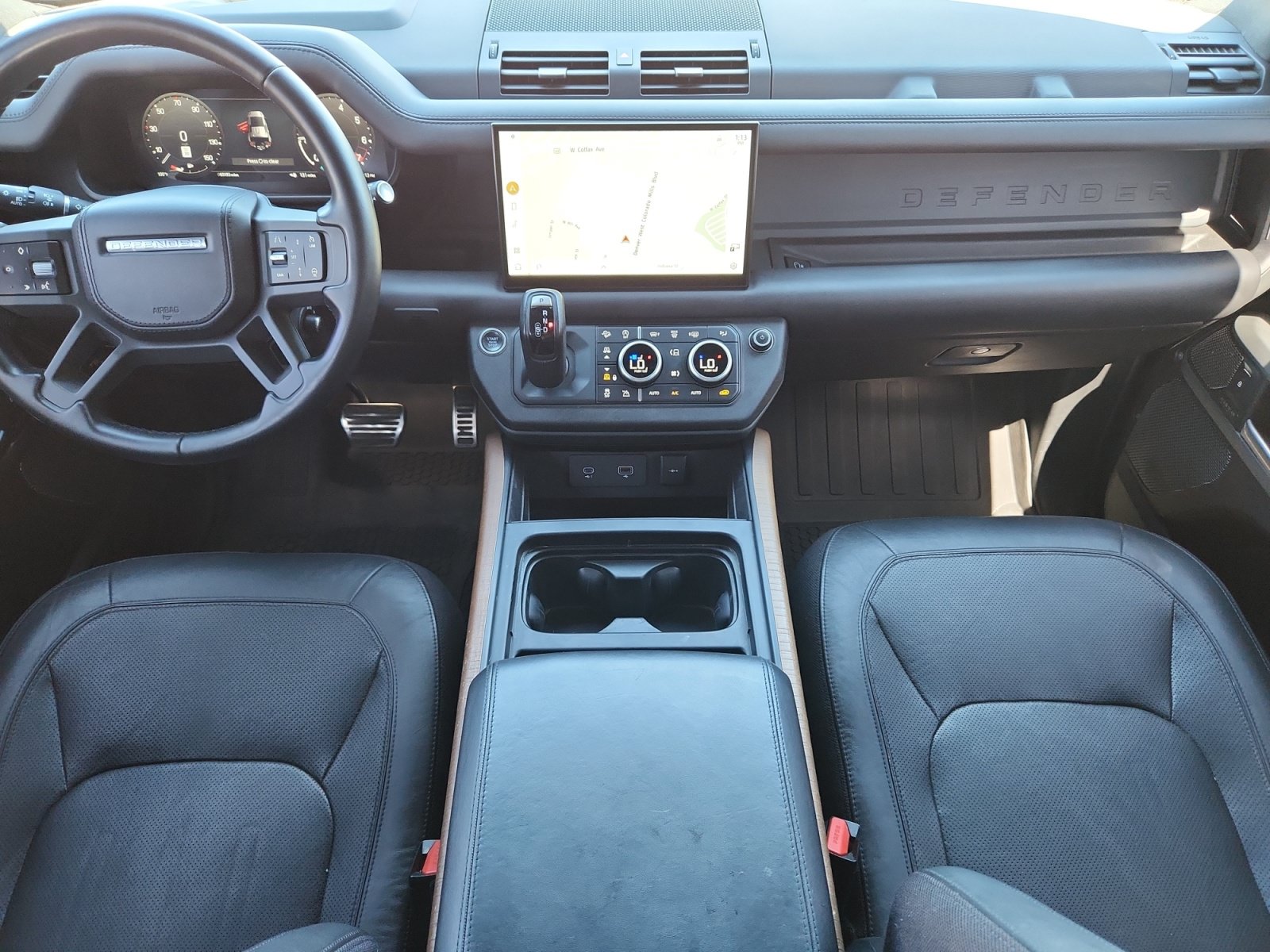 Used 2023 Land Rover Defender 110 X AWD/4WD image 19