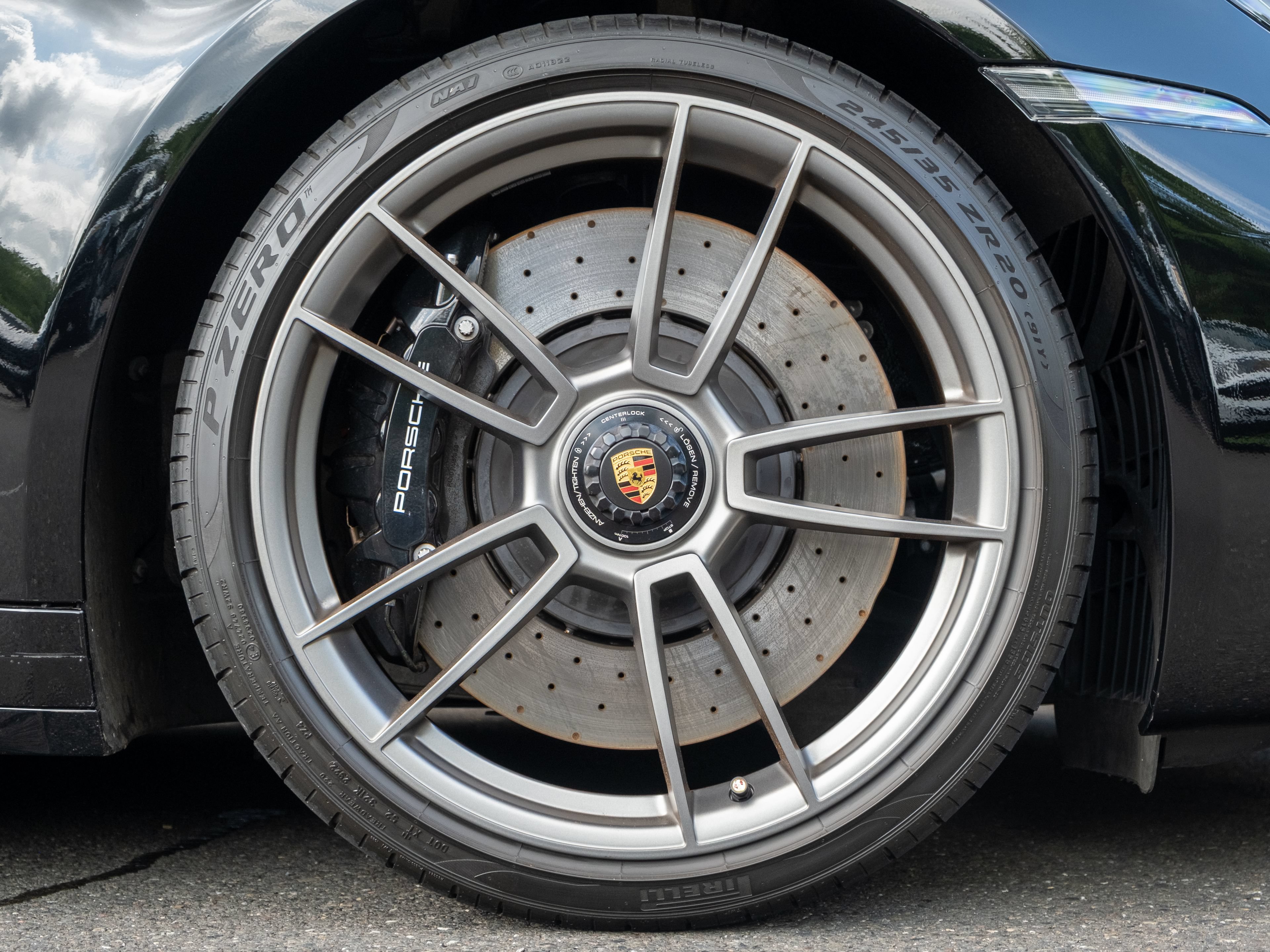 Certified 2022 Porsche 911 Targa 4 GTS AWD/4WD image 12