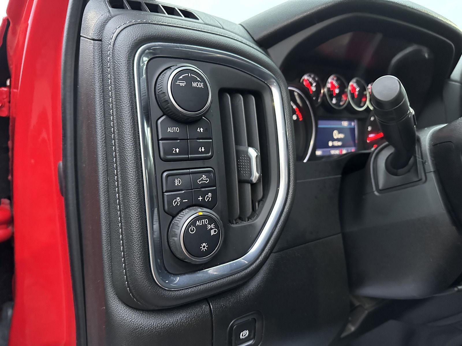 Used 2021 Chevrolet Silverado 1500 LT Trail Boss w/ Convenience Package II image 20