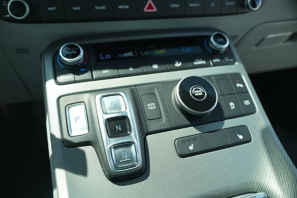 Used 2025 Hyundai Palisade SEL FWD image 37
