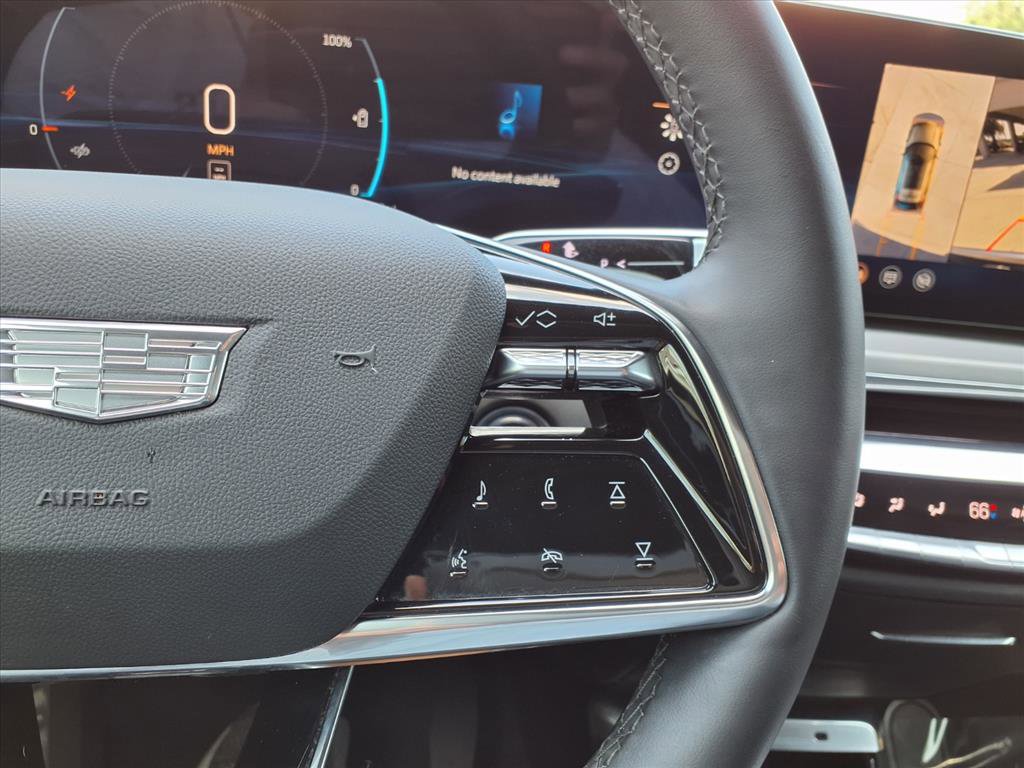 Used 2024 Cadillac Lyriq Luxury RWD image 25