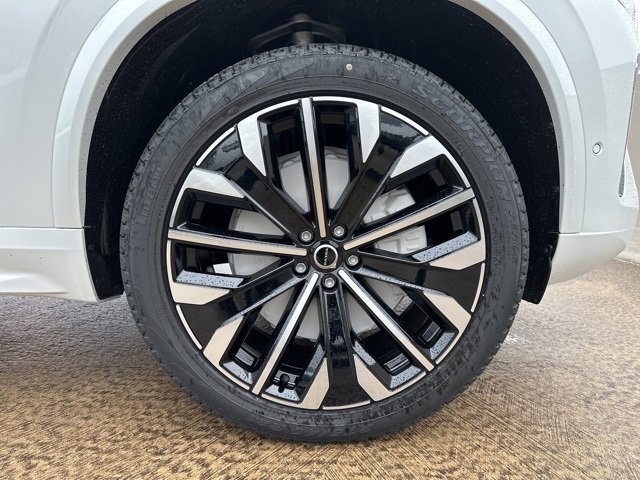 New 2026 Volvo XC90 B6 Ultra image 9