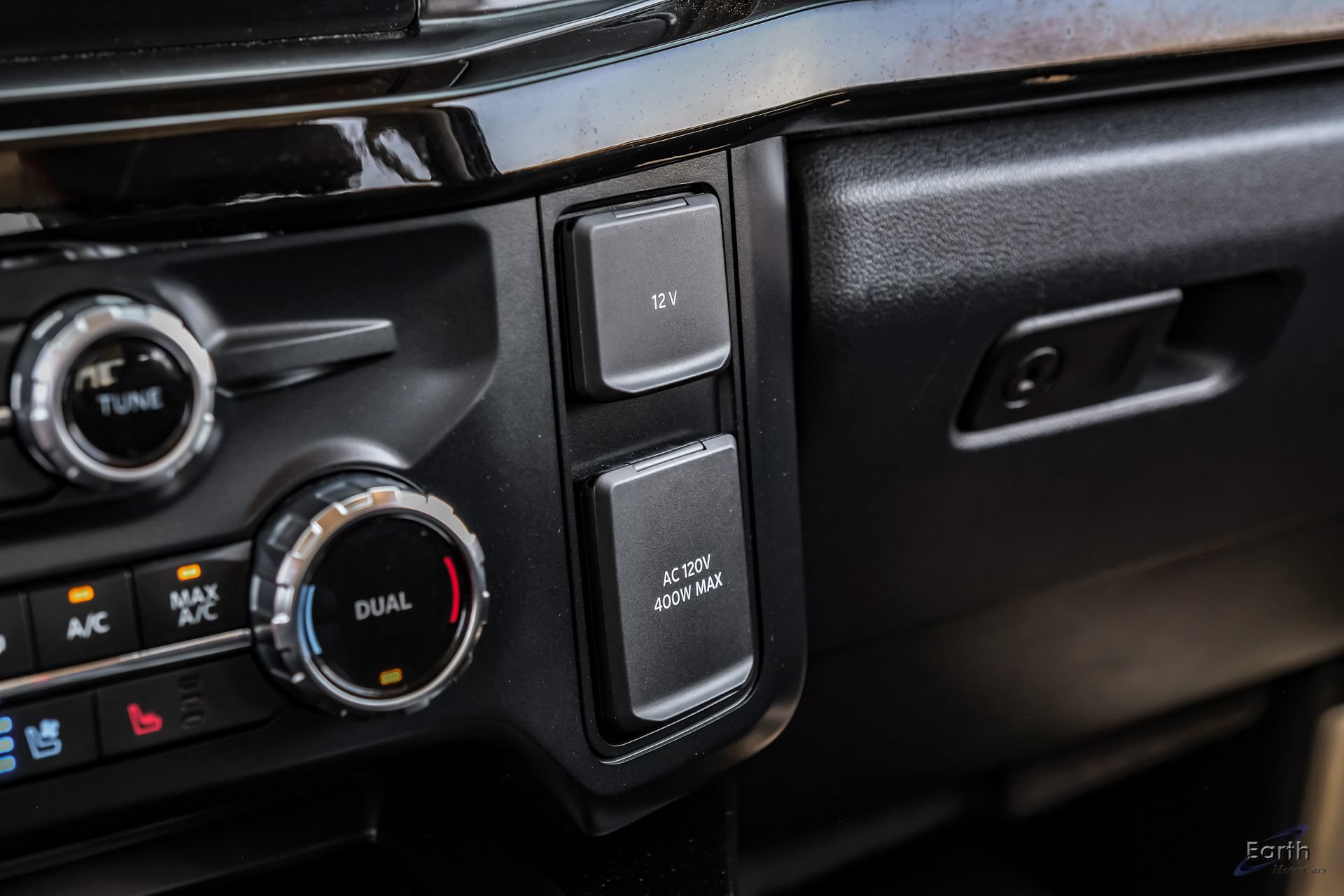 Used 2024 Ford F250 Lariat w/ Lariat Ultimate Package AWD/4WD image 65