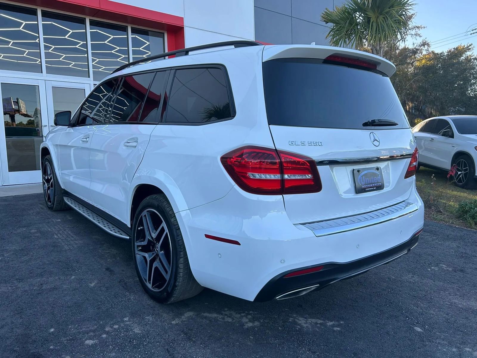 Used 2019 Mercedes-Benz GLS 550 4MATIC image 6