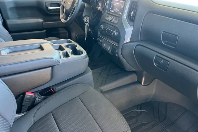 Used 2020 Chevrolet Silverado 2500 Custom w/ Custom Value Package AWD/4WD image 19