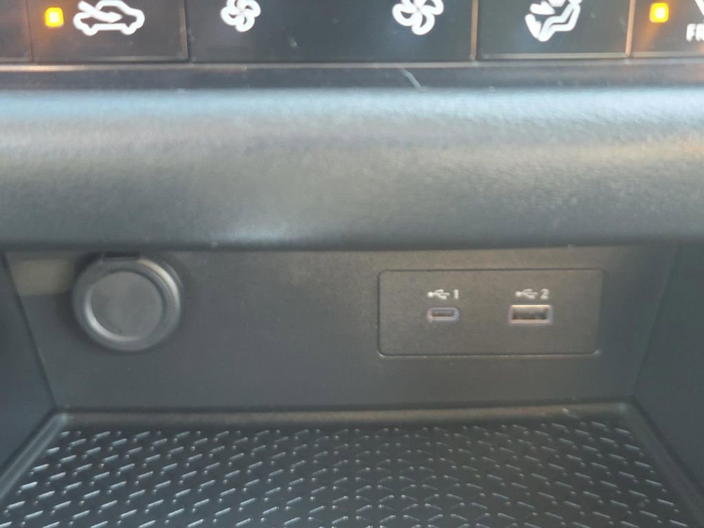Used 2024 Nissan Pathfinder SV AWD/4WD image 21