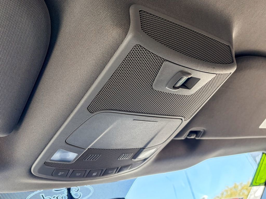 Used 2015 Ford F150 XLT w/ Equipment Group 302A Luxury image 39