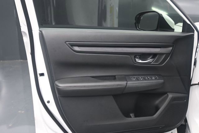 Used 2025 Honda CR-V EX image 14