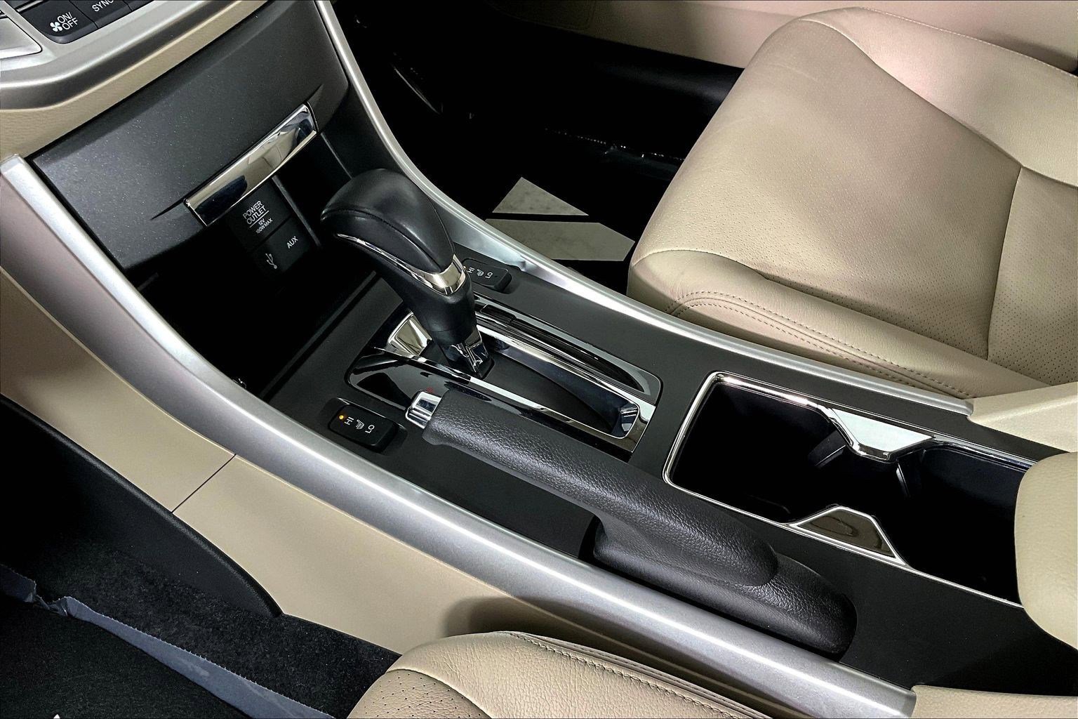 Used 2014 Honda Accord EX-L image 19