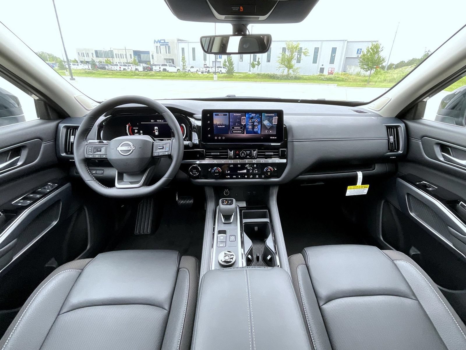 New 2026 Nissan Pathfinder SL w/ SL Premium Package AWD/4WD image 15