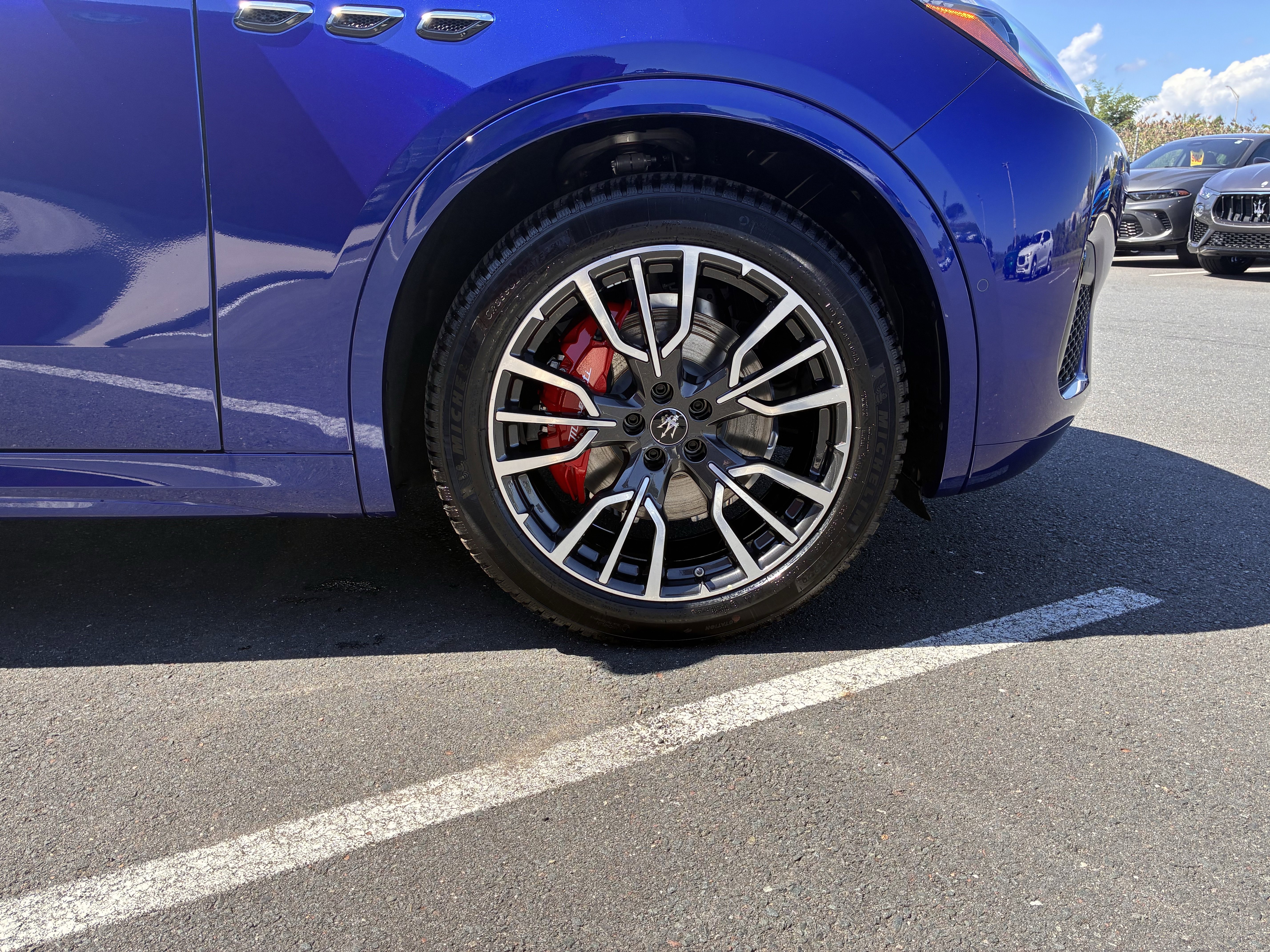 New 2025 Maserati Grecale GT image 14