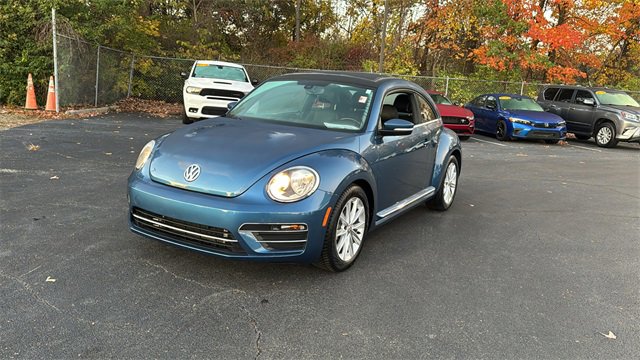Used 2019 Volkswagen Beetle 2.0T SE image 31