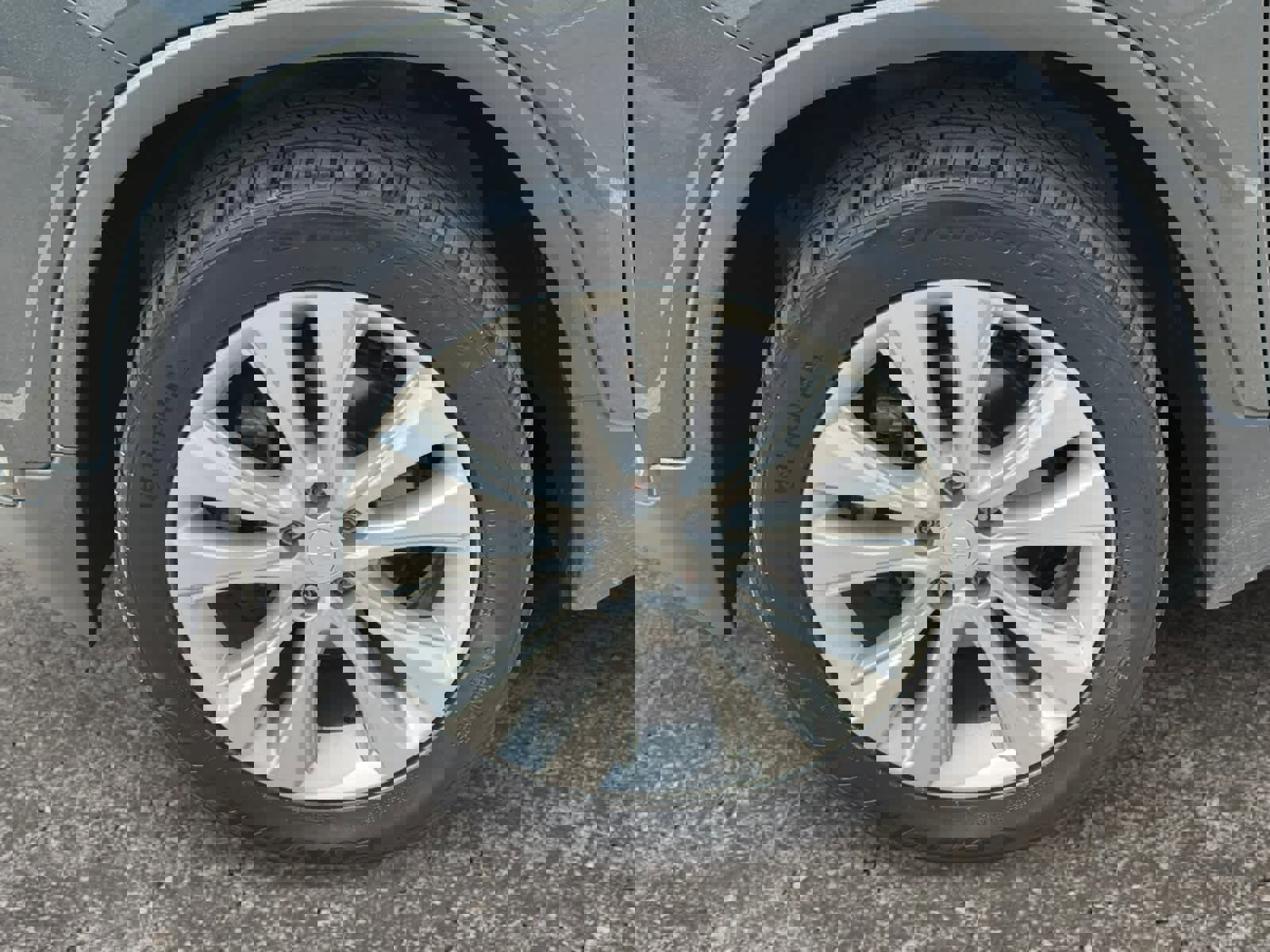 Used 2020 Chevrolet Trax Premier AWD/4WD image 15