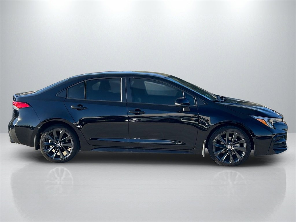 Used 2024 Toyota Corolla SE image 4