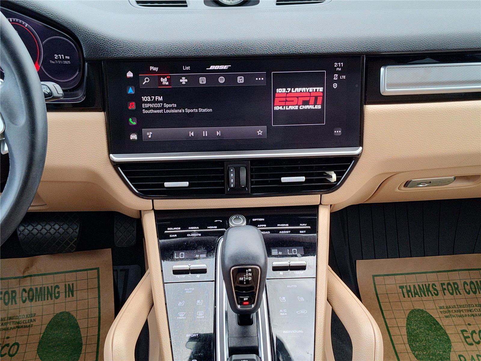 Used 2023 Porsche Cayenne Platinum Edition image 19