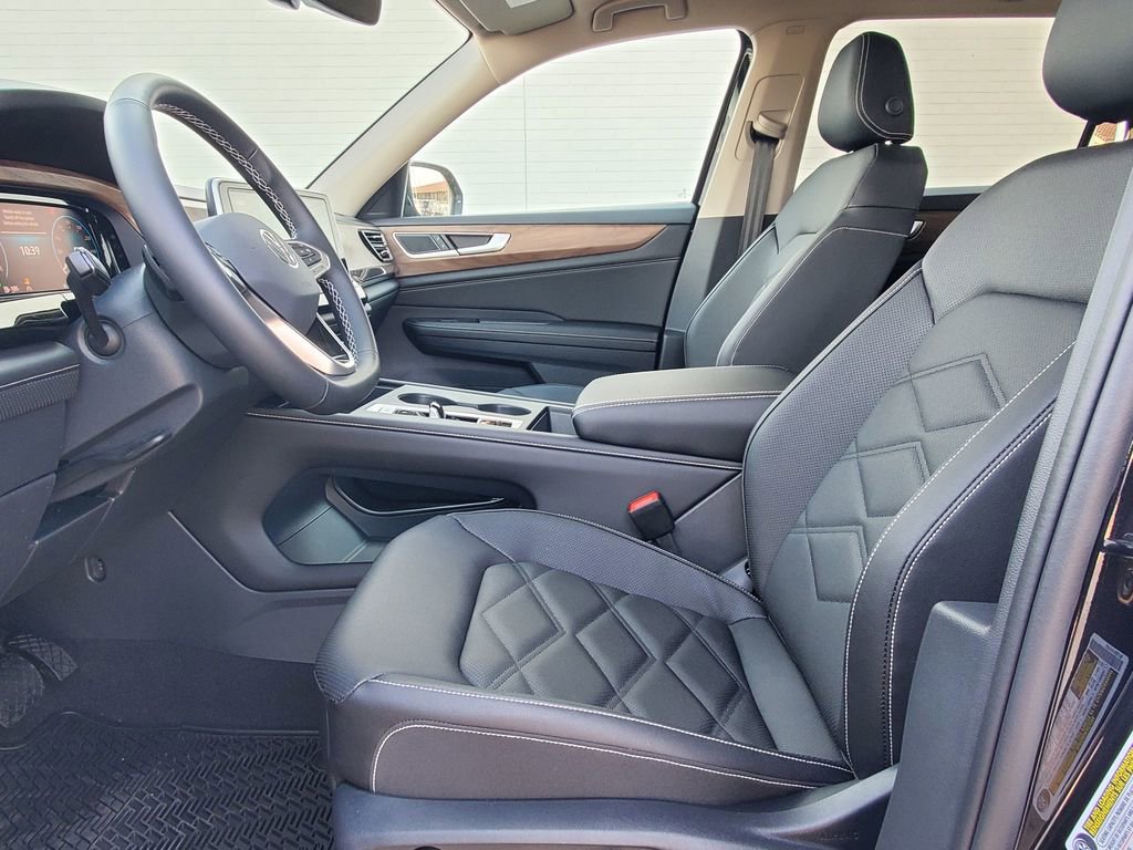 New 2026 Volkswagen Atlas SE image 15