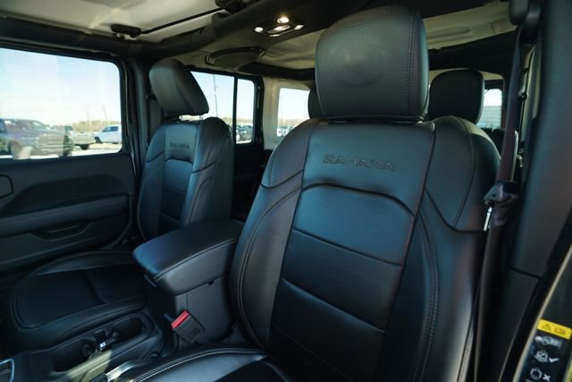 Used 2022 Jeep Wrangler Unlimited Sahara 4xe w/ Cold Weather Group image 35