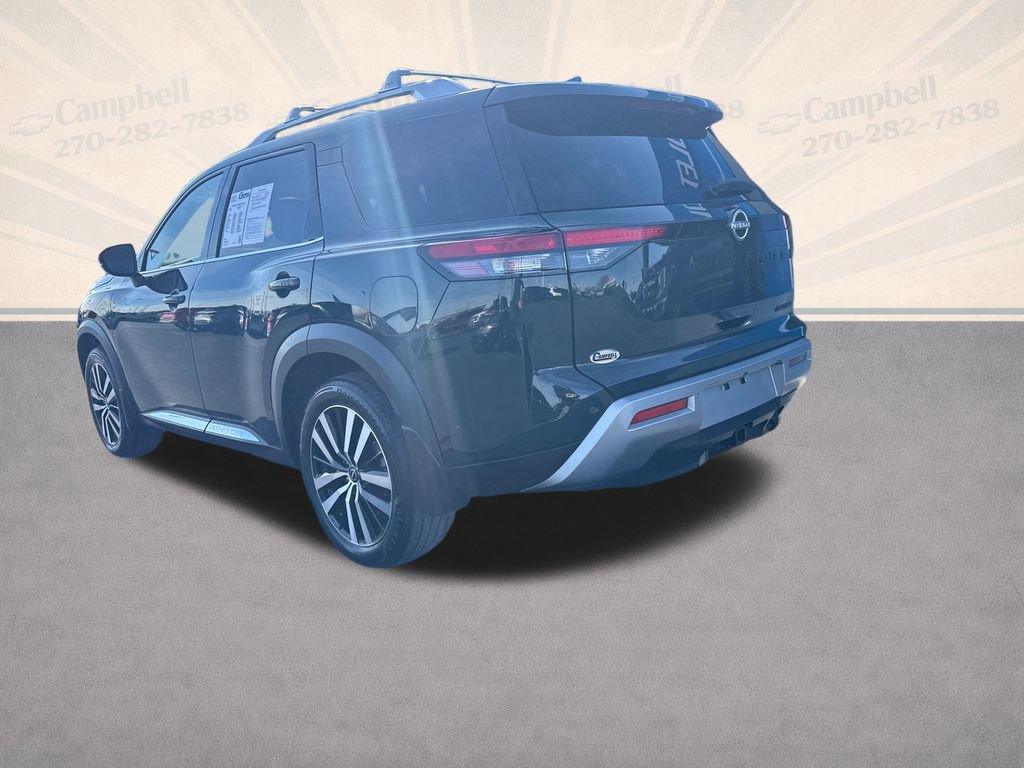 Used 2024 Nissan Pathfinder Platinum w/ Black Appearance Package image 3