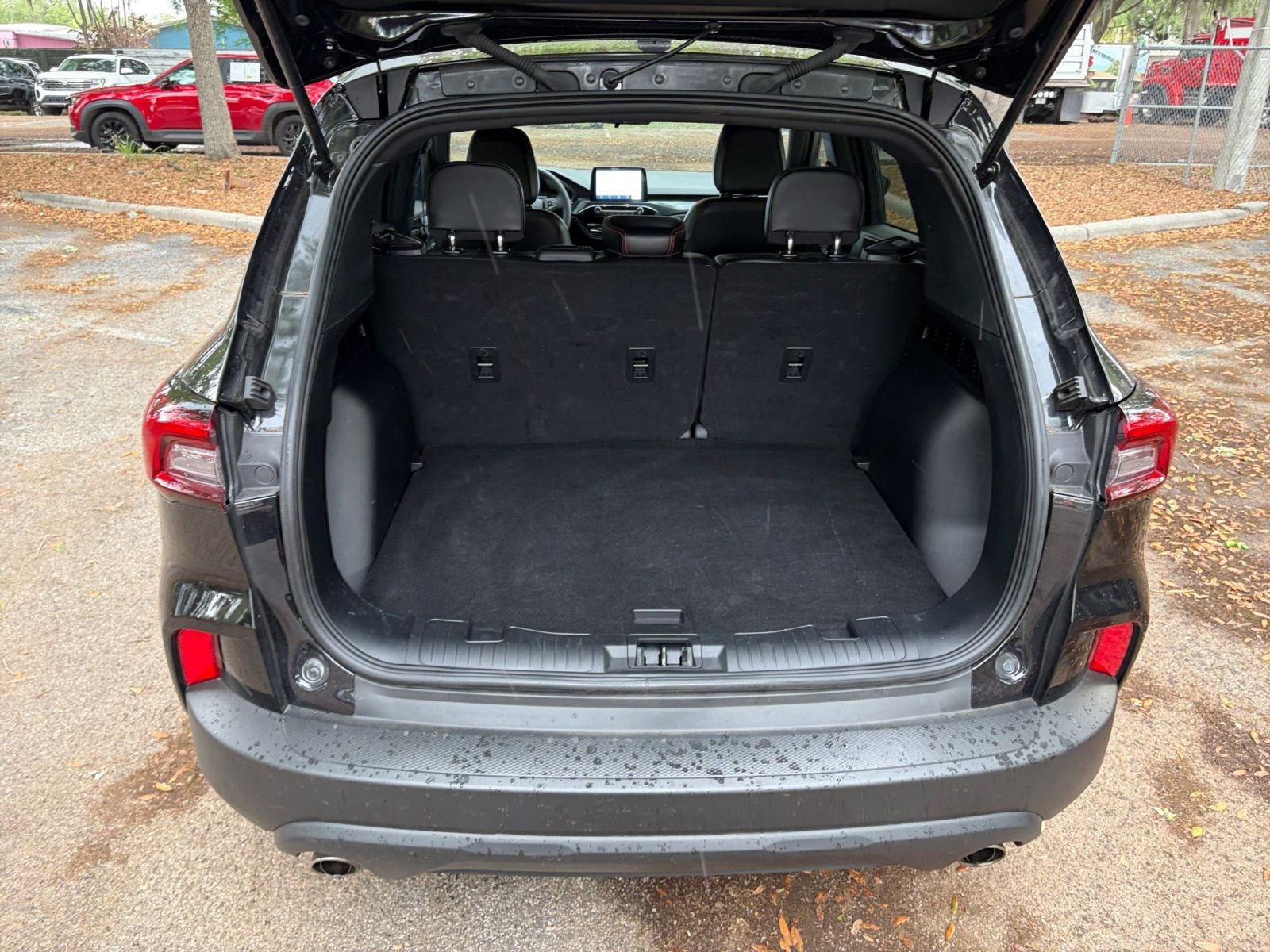 Used 2025 Ford Escape ST-Line AWD/4WD image 27