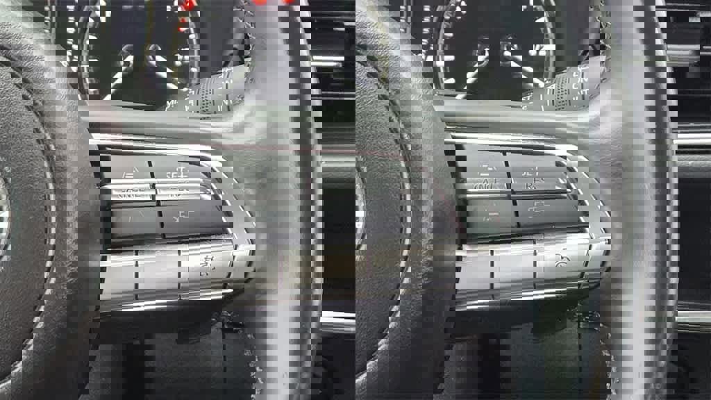 Used 2020 MAZDA CX-30 AWD w/ Premium Package image 11