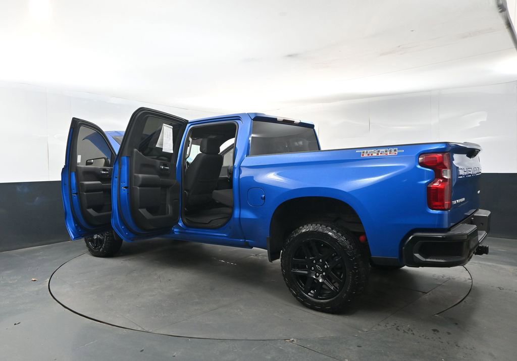 Used 2024 Chevrolet Silverado 1500 Custom Trail Boss image 32
