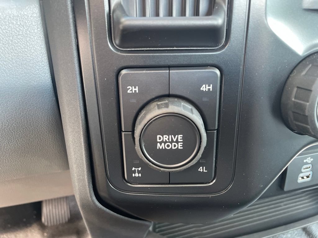 New 2026 Ford F250 XL w/ FX4 Off-Road Package AWD/4WD image 19
