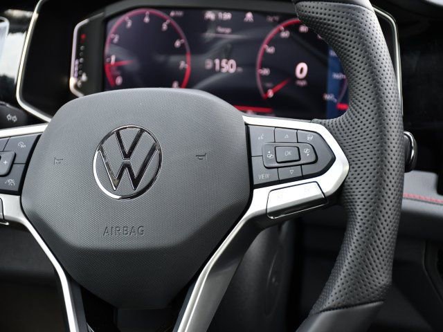 New 2026 Volkswagen Jetta GLI Autobahn FWD image 22