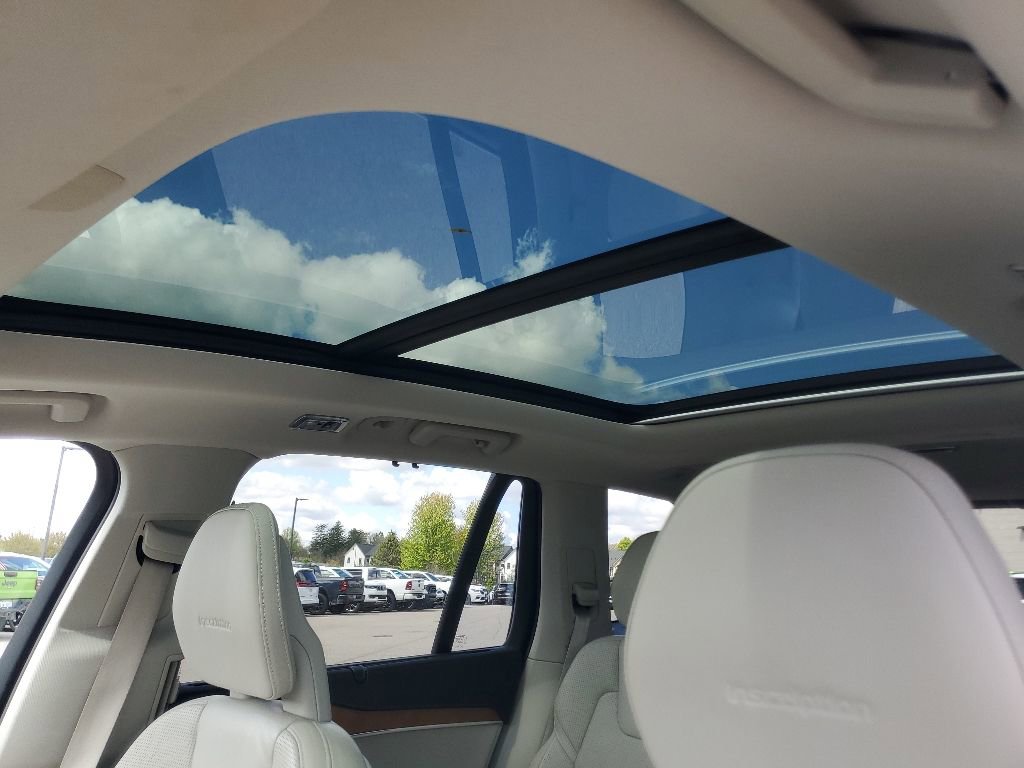 Used 2020 Volvo XC90 T6 Inscription w/ Protection Package AWD/4WD image 25