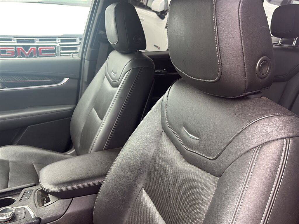 Used 2020 Cadillac XT6 Premium Luxury AWD/4WD image 10