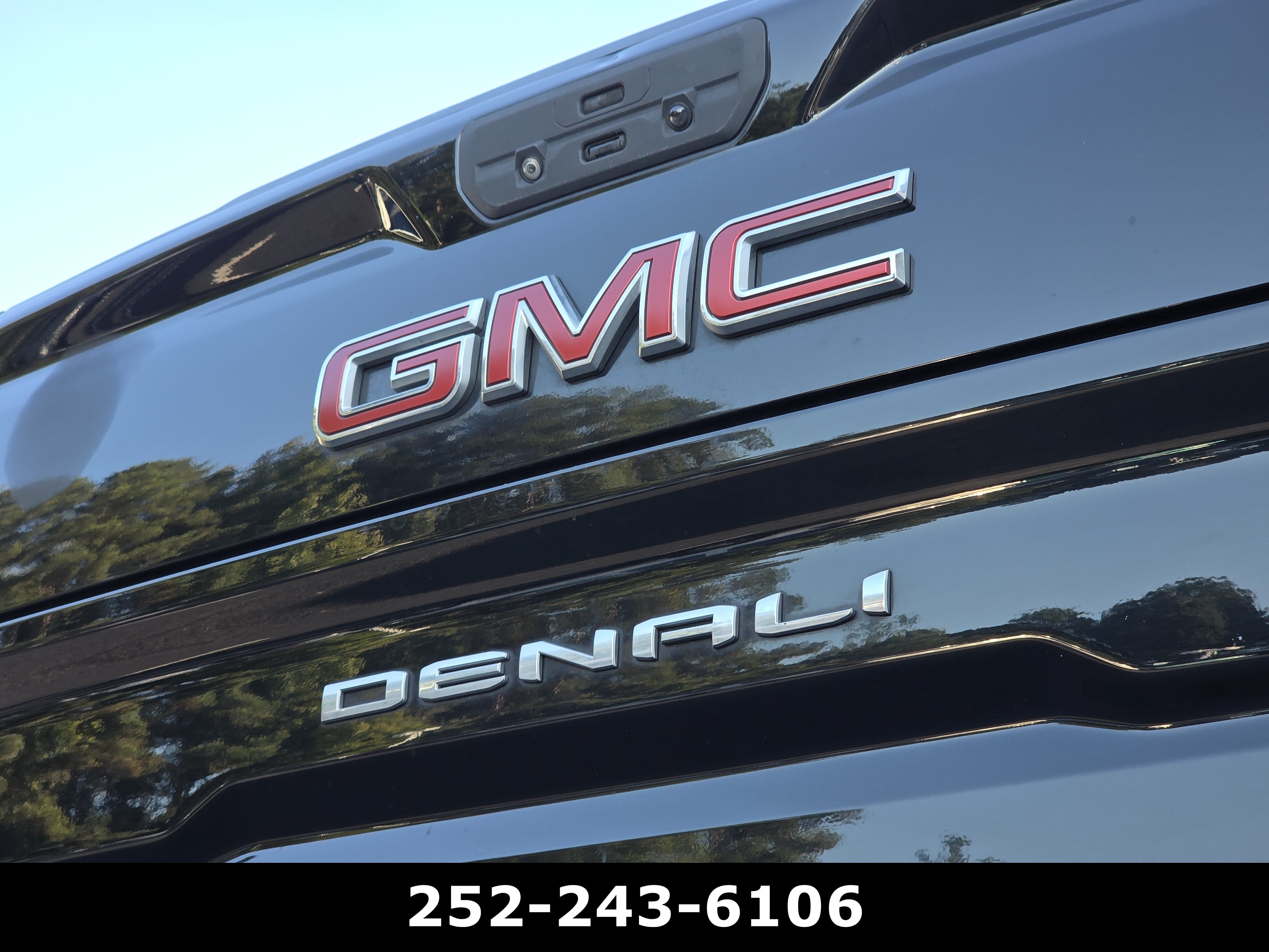Used 2021 GMC Sierra 1500 Denali w/ Denali Ultimate Package AWD/4WD image 41