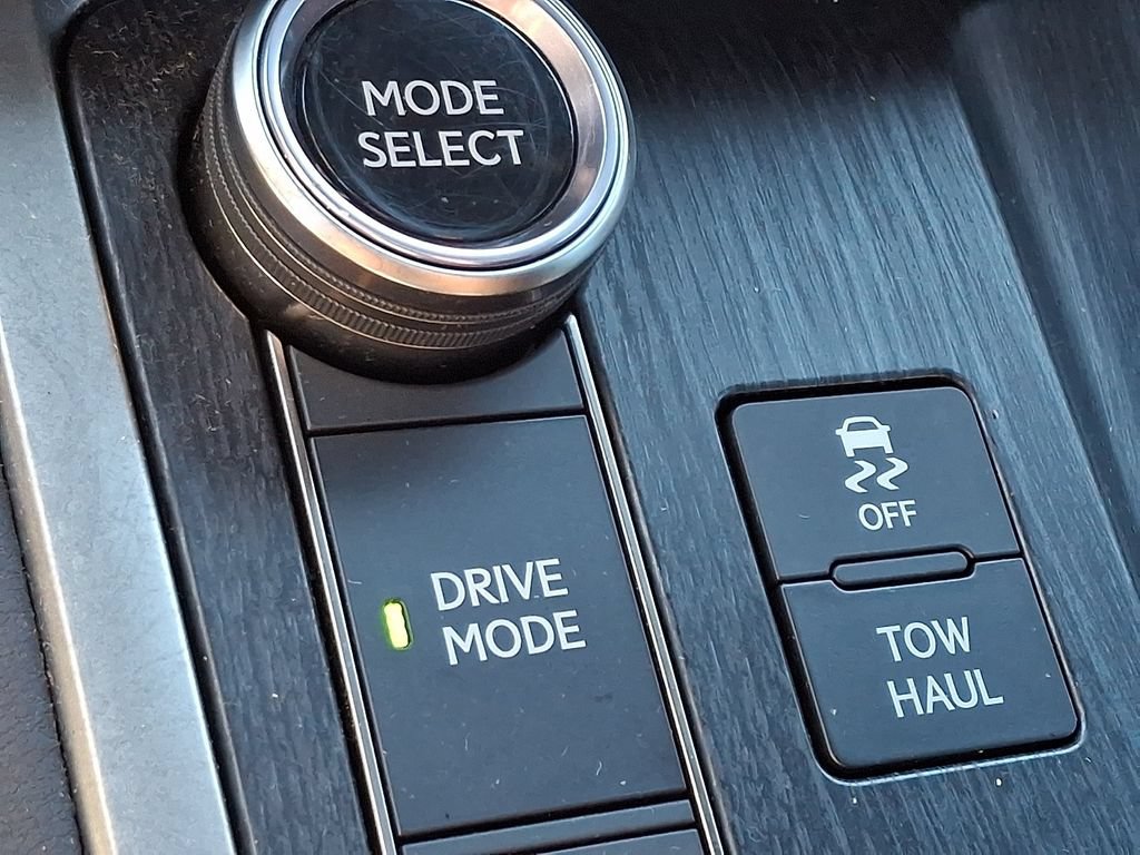 Used 2024 Lexus GX 550 w/ Accessory Package (Z1) AWD/4WD image 25
