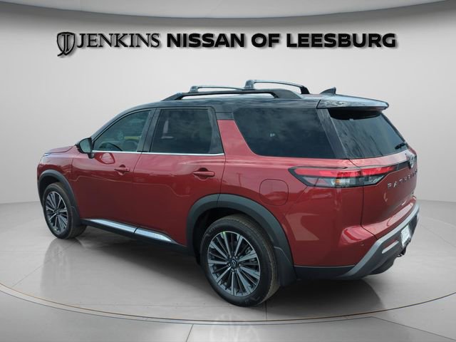 New 2026 Nissan Pathfinder Platinum w/ Cargo Package FWD image 9