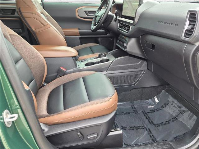 Used 2025 Ford Bronco Sport Outer Banks w/ Outer Banks Tech Package+ AWD/4WD image 19