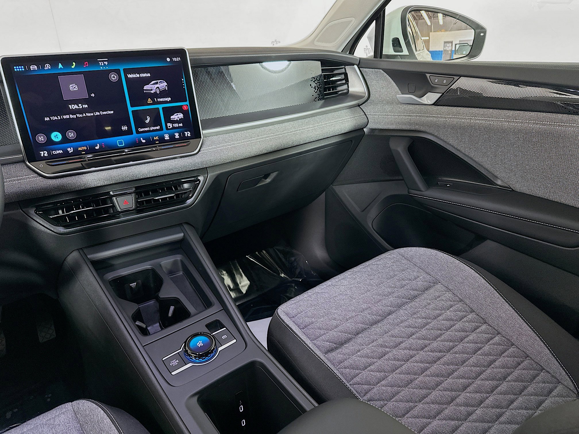 New 2025 Volkswagen Tiguan S image 22