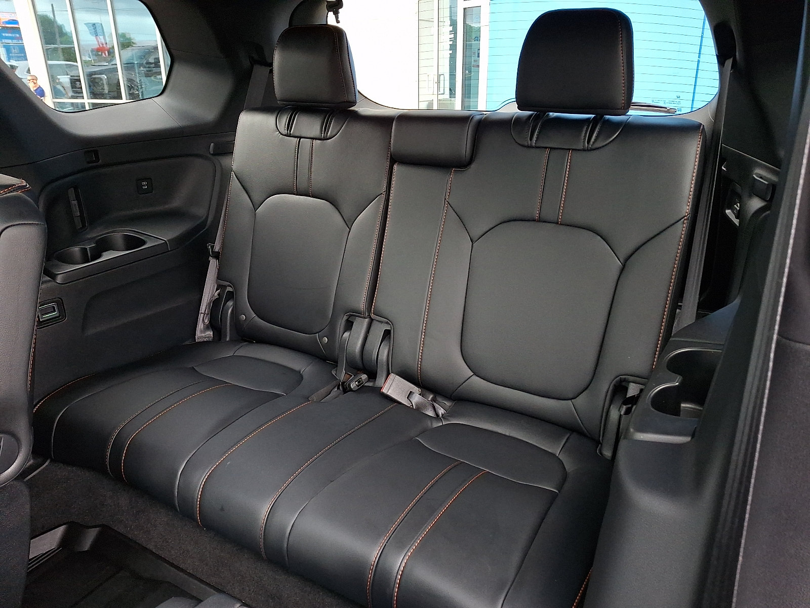 Used 2025 Honda Pilot TrailSport image 10