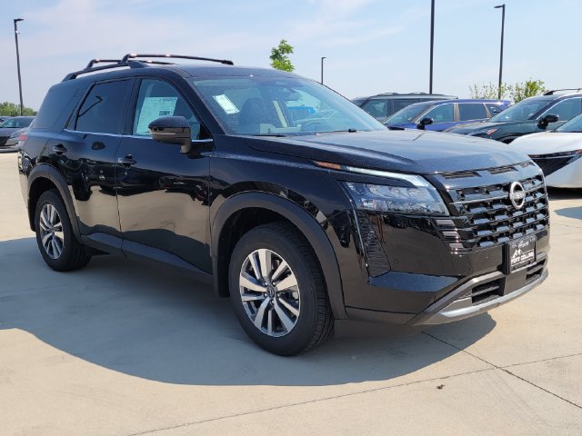 New 2026 Nissan Pathfinder SL AWD/4WD image 5