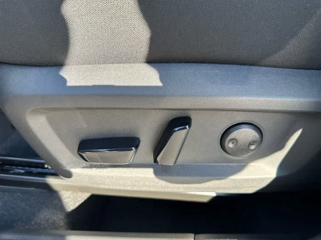 New 2026 Nissan Rogue SV image 12