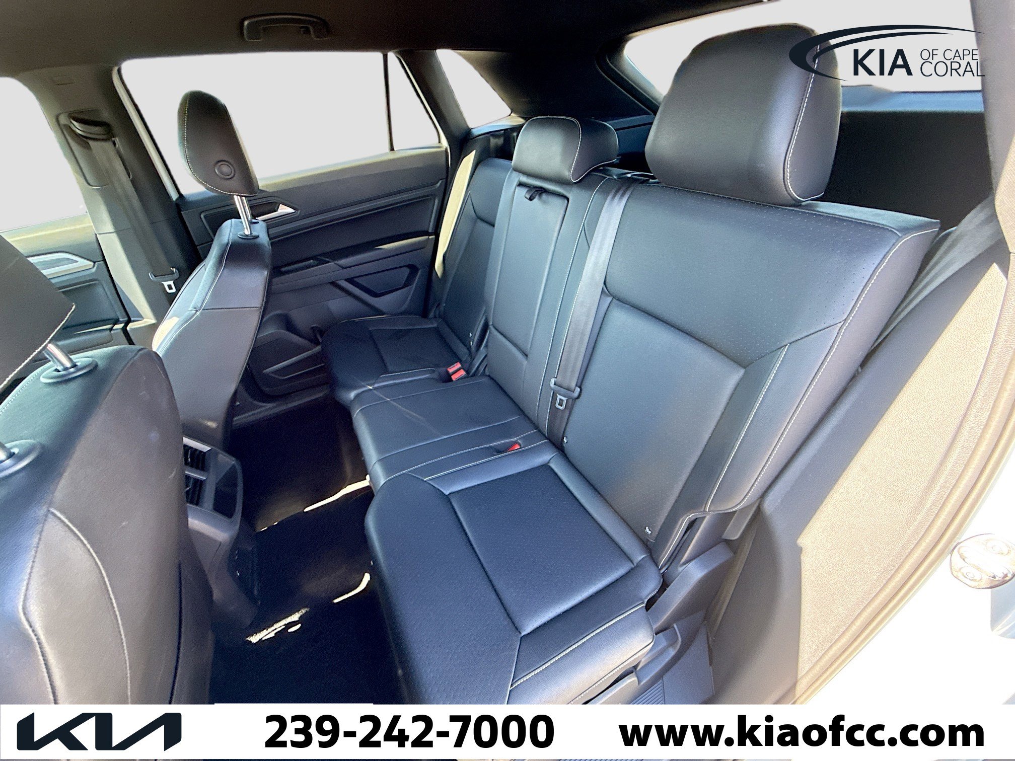 Used 2020 Volkswagen Atlas Cross Sport SE w/ Towing Package image 20