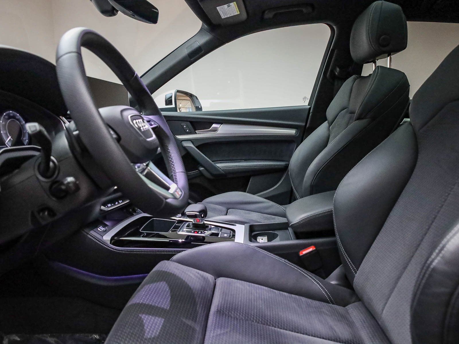 Used 2024 Audi Q5 e Premium Plus image 19