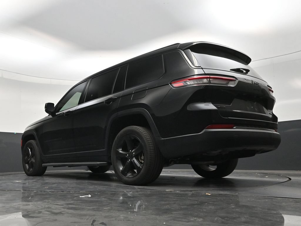 Used 2024 Jeep Grand Cherokee L Limited w/ Black Appearance Package AWD/4WD image 21