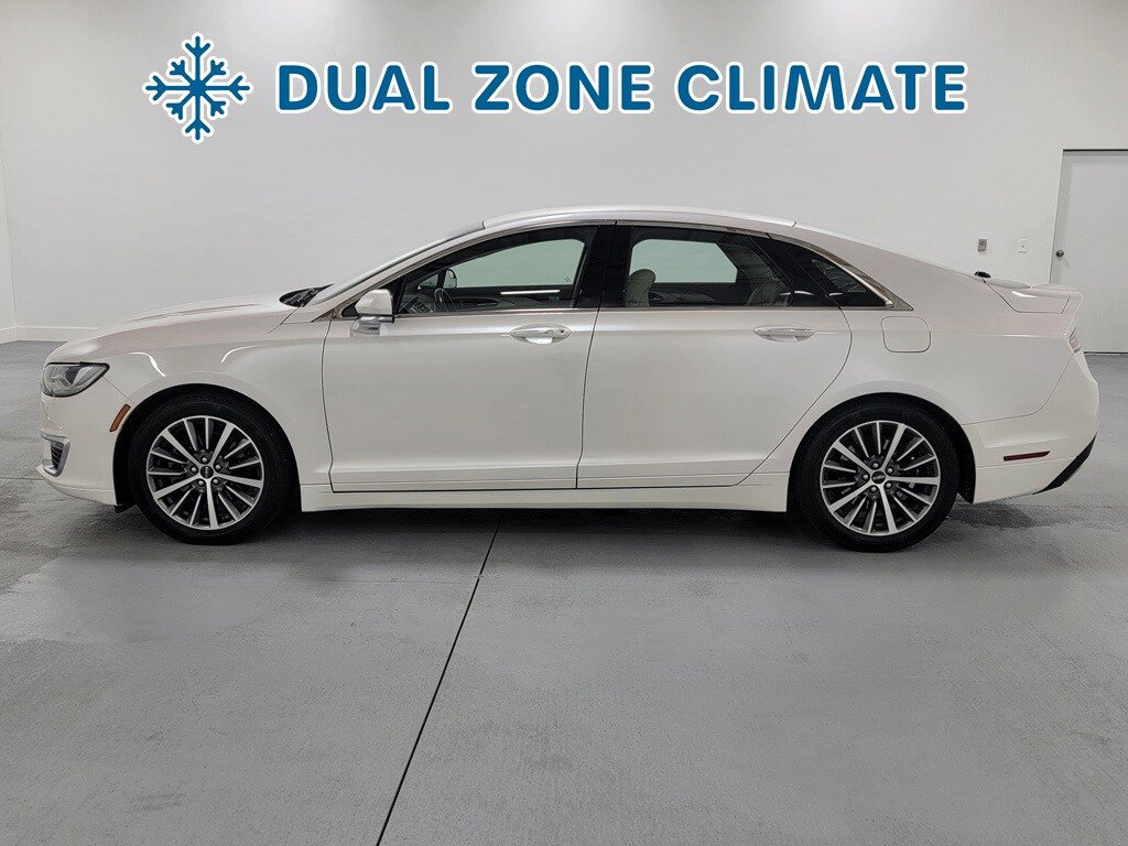 Used 2017 Lincoln MKZ Premiere FWD image 5