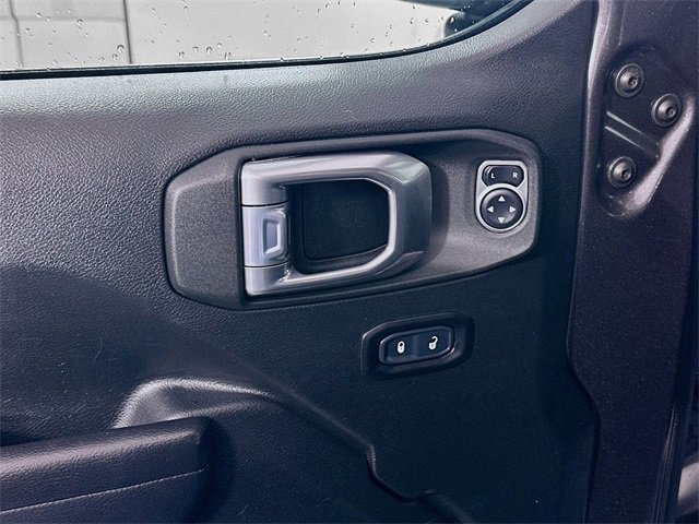 Used 2021 Jeep Wrangler Sport image 18