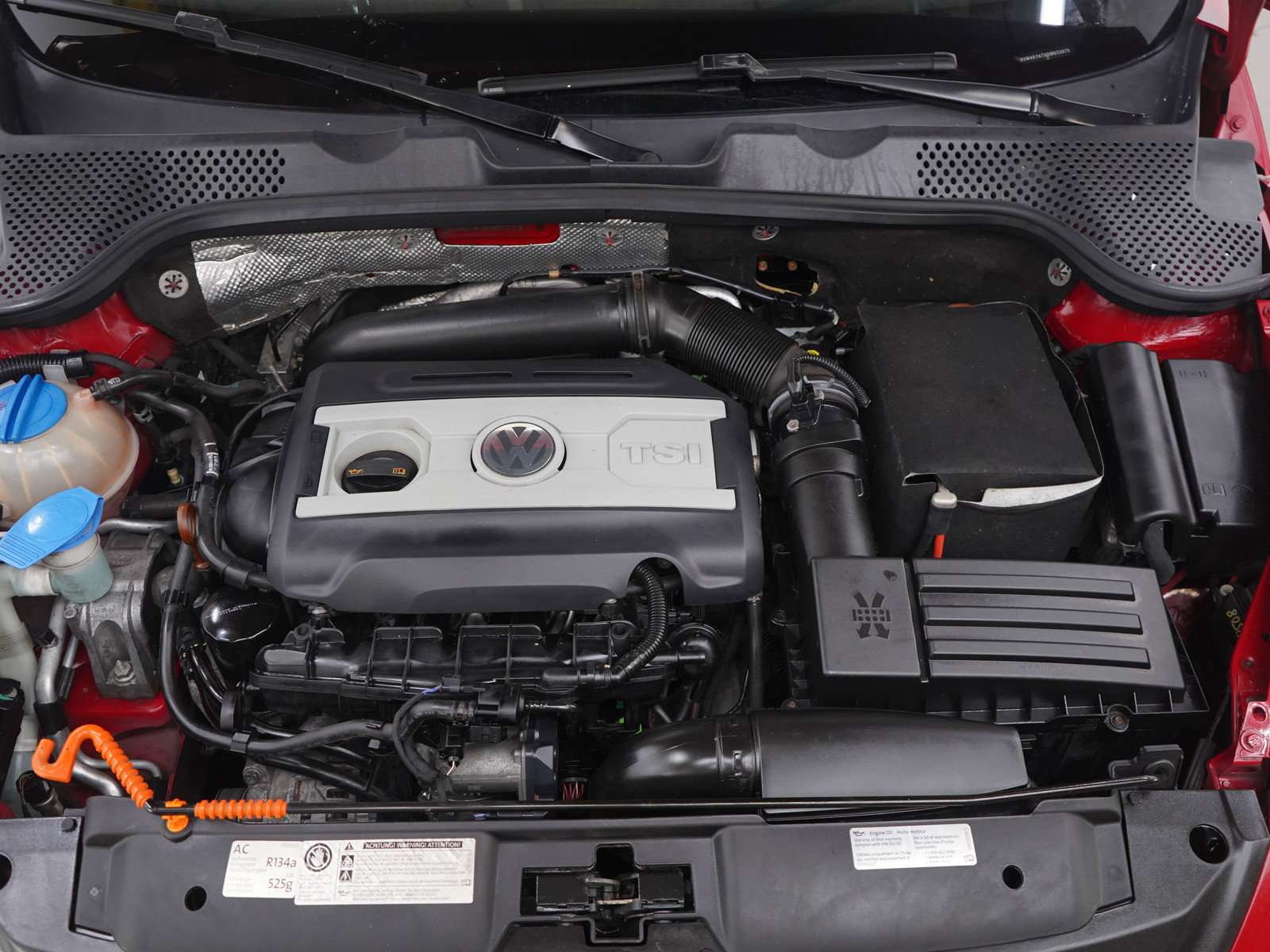 Used 2013 Volkswagen Beetle 2.0T image 23