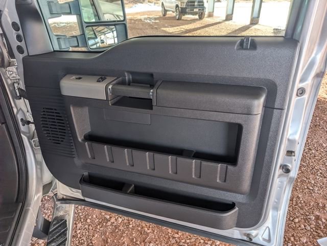 Used 2016 Ford F250 Lariat w/ Lariat Interior Package image 31