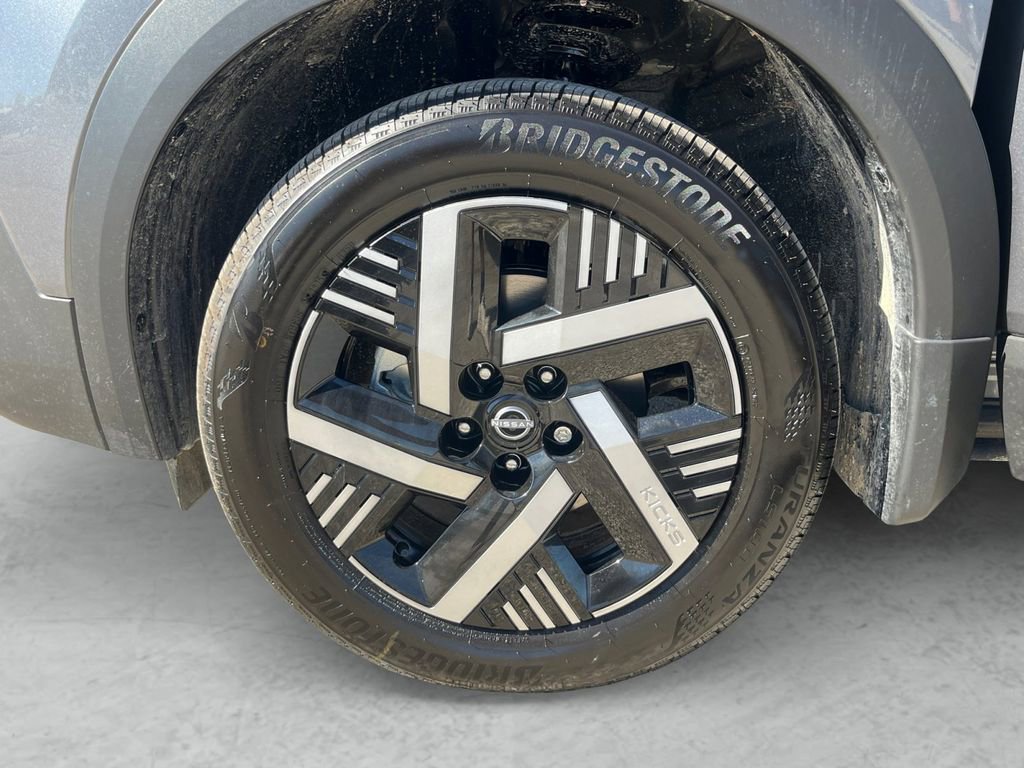 New 2026 Nissan Kicks SV w/ SV Premium Package image 23